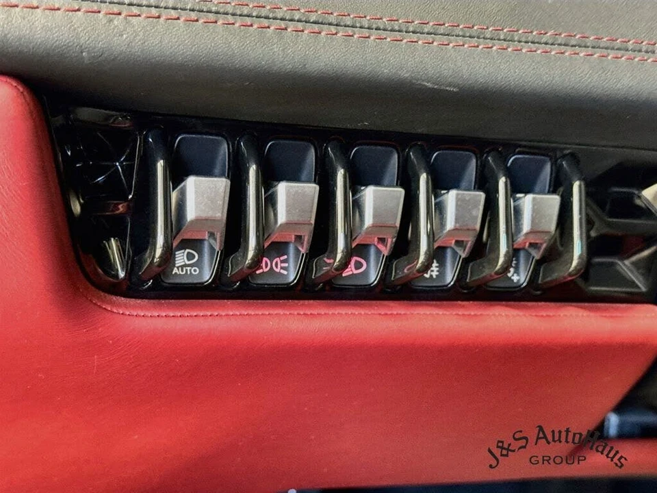 2020 Lamborghini Huracan - Image 10 of 31