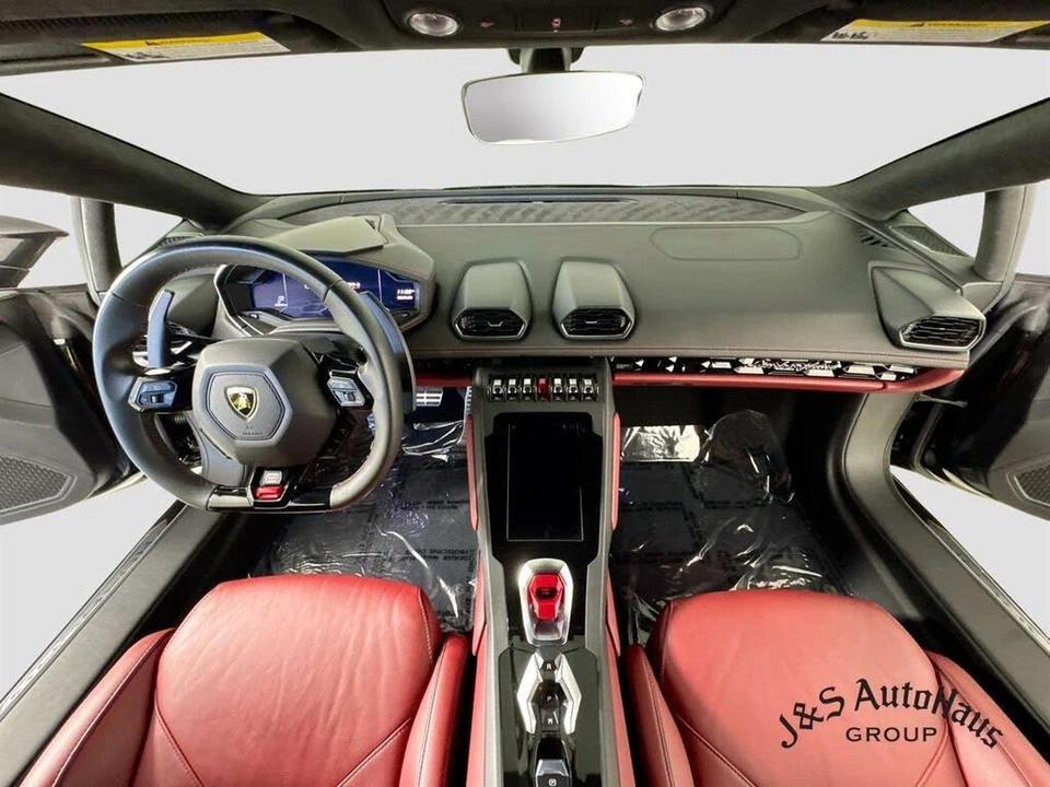 2020 Lamborghini Huracan - Image 28 of 31
