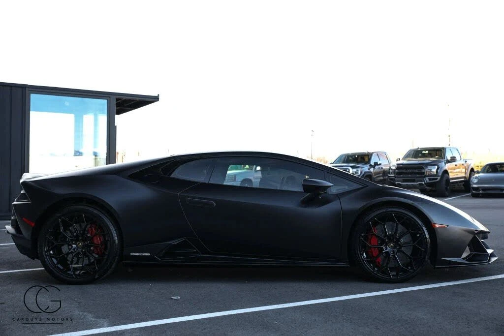 2020 Lamborghini Huracan - Image 24 of 31