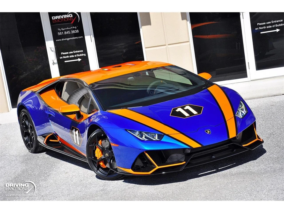 2020 Lamborghini Huracan LP640-4 EVO - Image 3 of 31