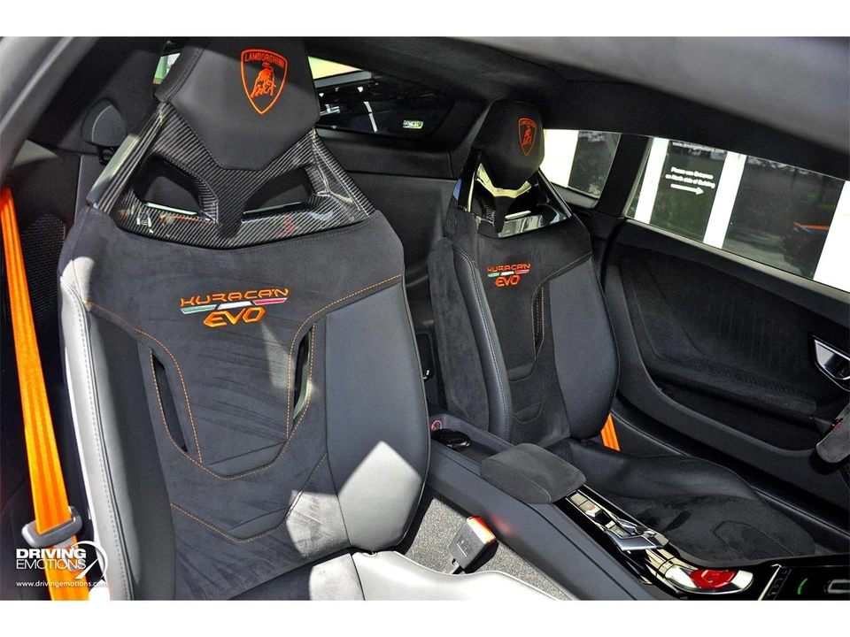 2020 Lamborghini Huracan LP640-4 EVO - Image 24 of 31