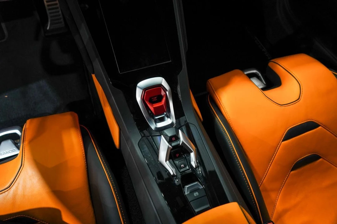 2020 Lamborghini Huracan - Image 11 of 21