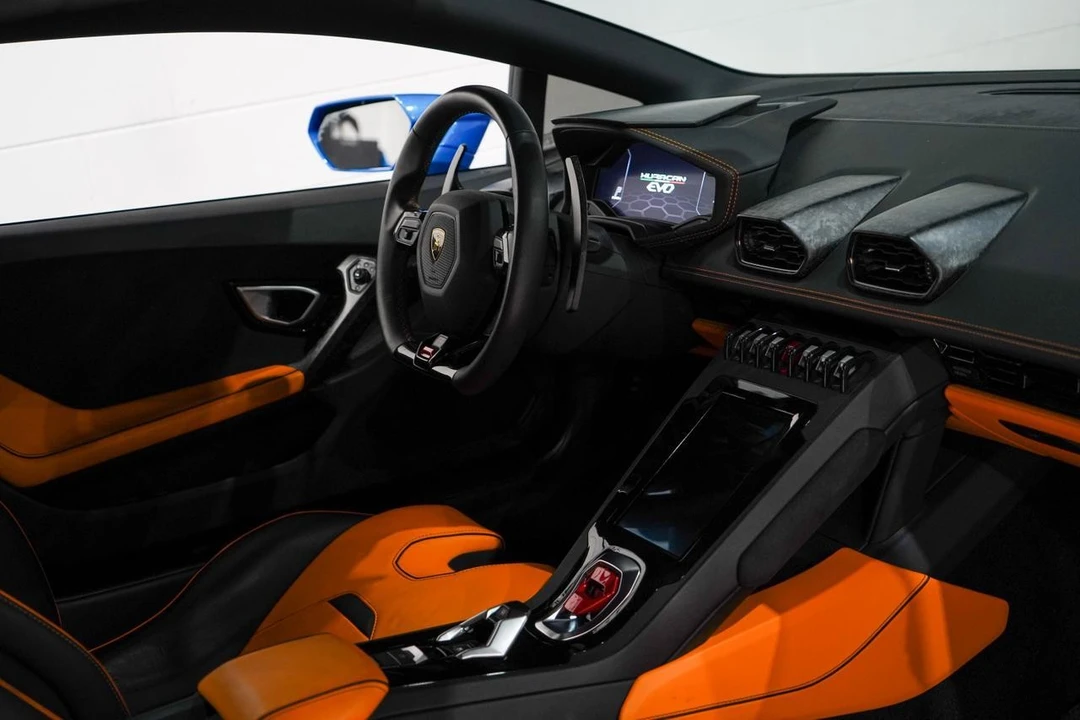 2020 Lamborghini Huracan - Image 16 of 21
