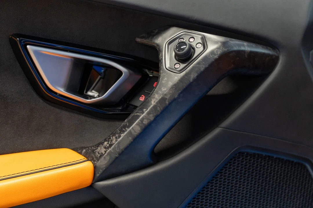 2020 Lamborghini Huracan - Image 9 of 31