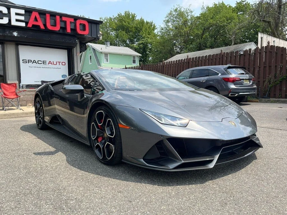 2020 Lamborghini Huracan - Image 10 of 31