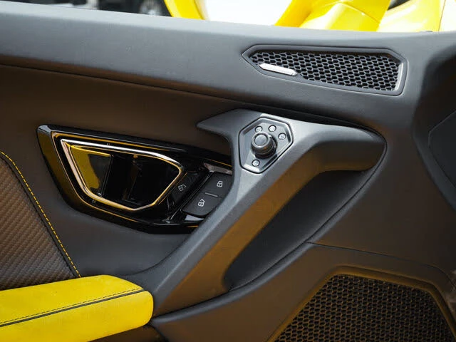 2020 Lamborghini Huracan - Image 15 of 31