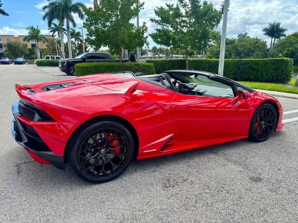 2020 Lamborghini Huracan - Image 7 of 30
