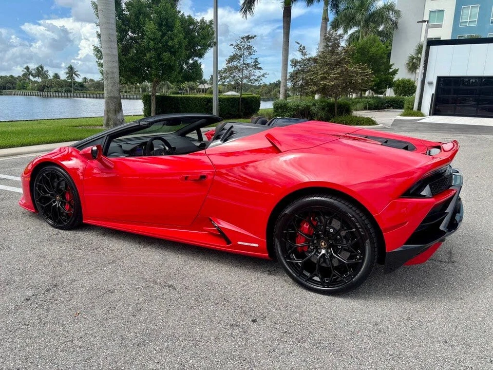 2020 Lamborghini Huracan - Image 10 of 30