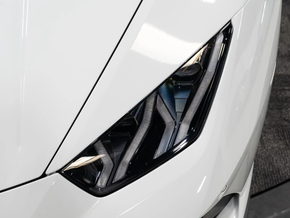 2020 Lamborghini Huracan - Image 25 of 31