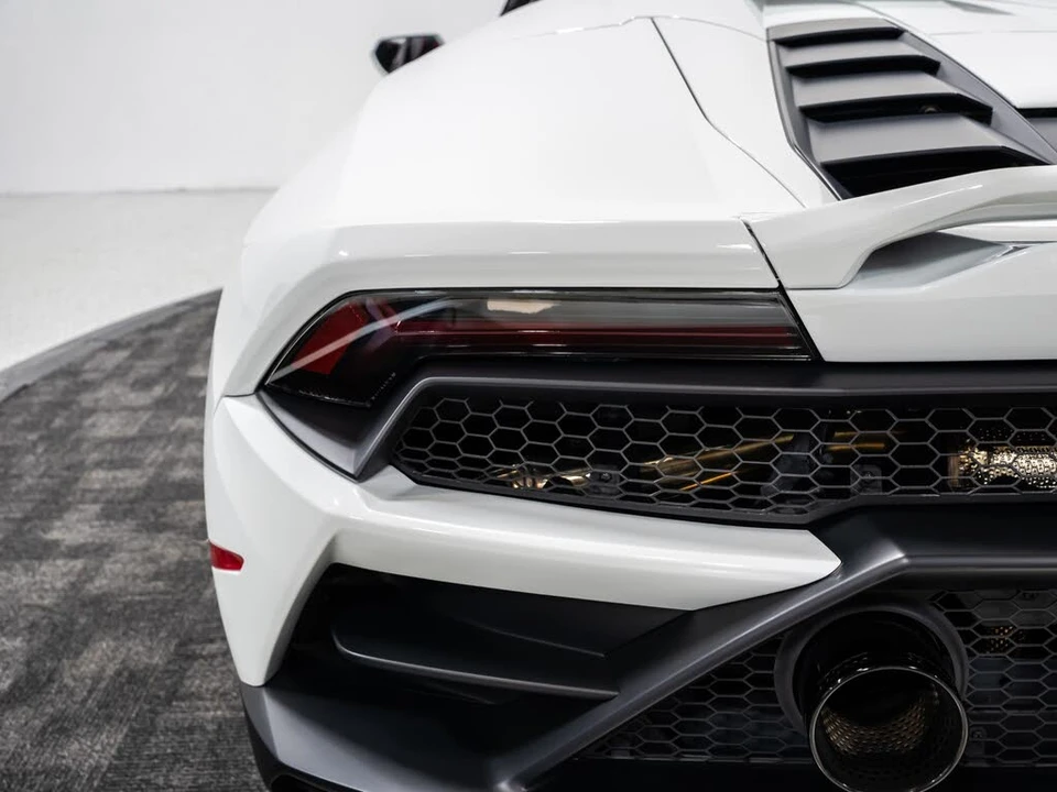 2020 Lamborghini Huracan - Image 30 of 31