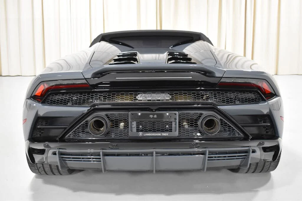 2020 Lamborghini Huracan - Image 7 of 30
