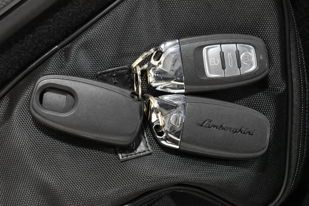 2020 Lamborghini Huracan - Image 29 of 30