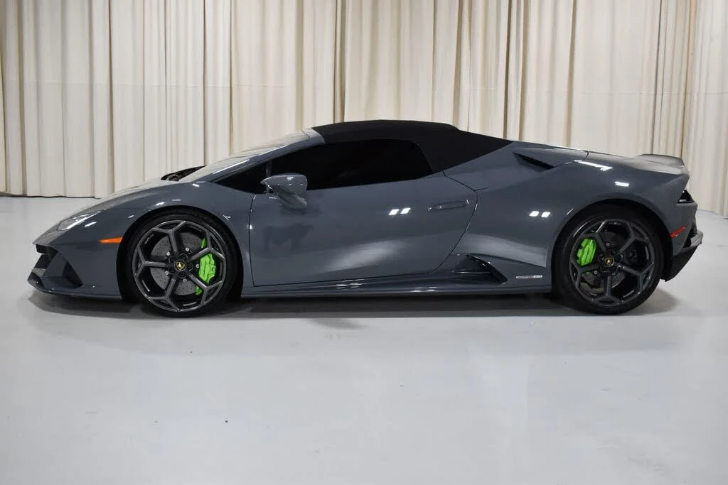 2020 Lamborghini Huracan - Image 2 of 30