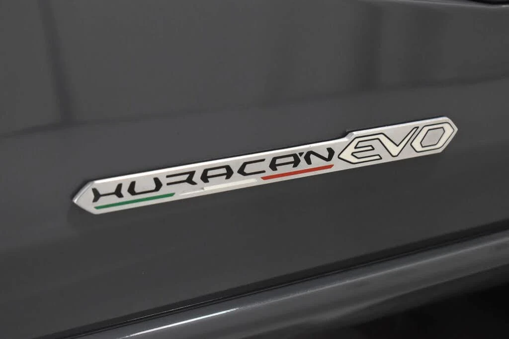 2020 Lamborghini Huracan - Image 13 of 30