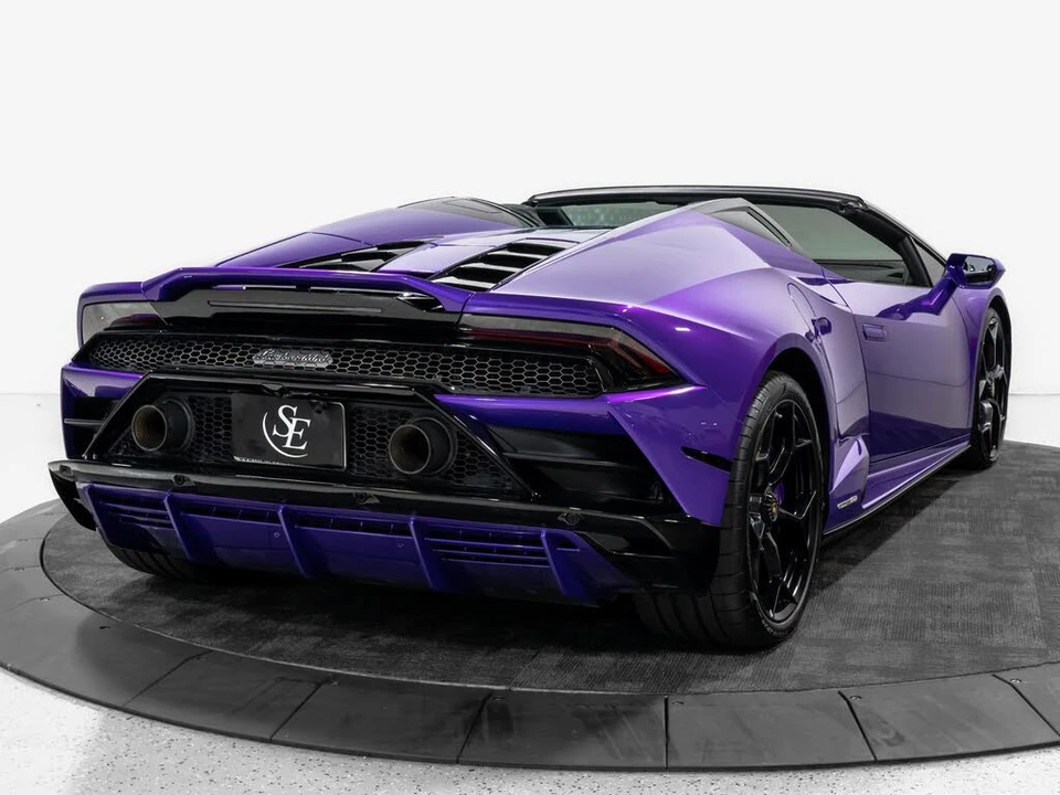 2020 Lamborghini Huracan LP640-4 EVO - Image 8 of 31