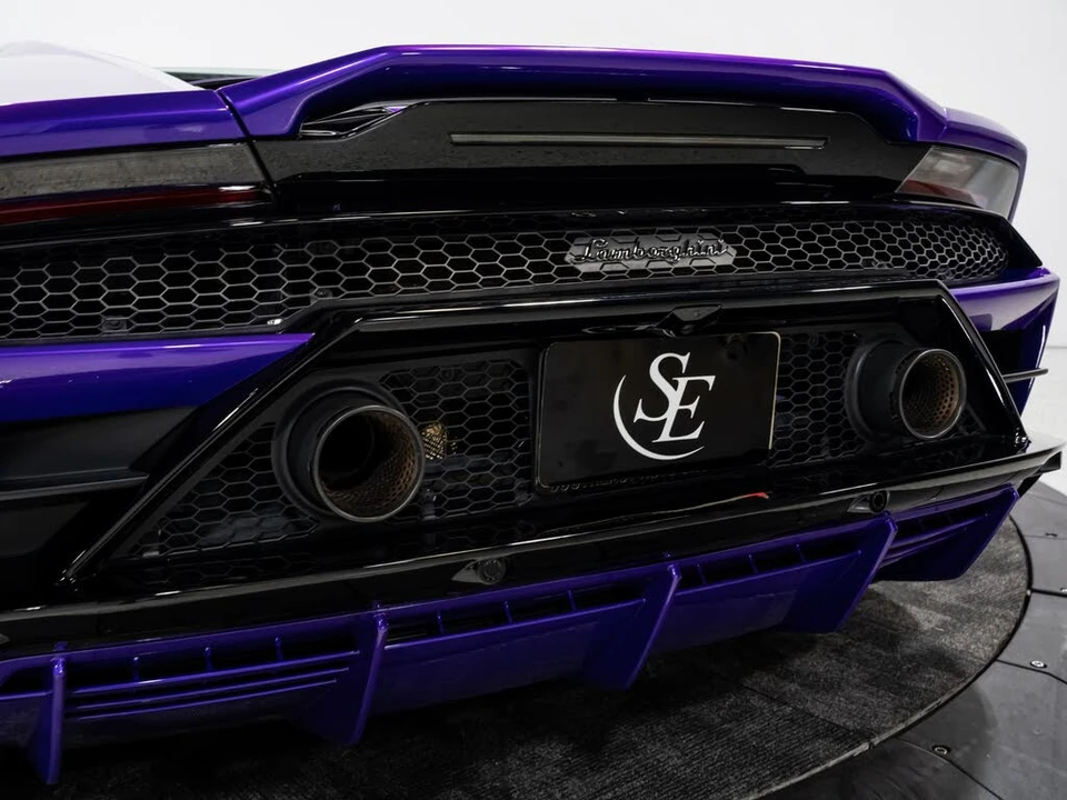 2020 Lamborghini Huracan LP640-4 EVO - Image 29 of 31