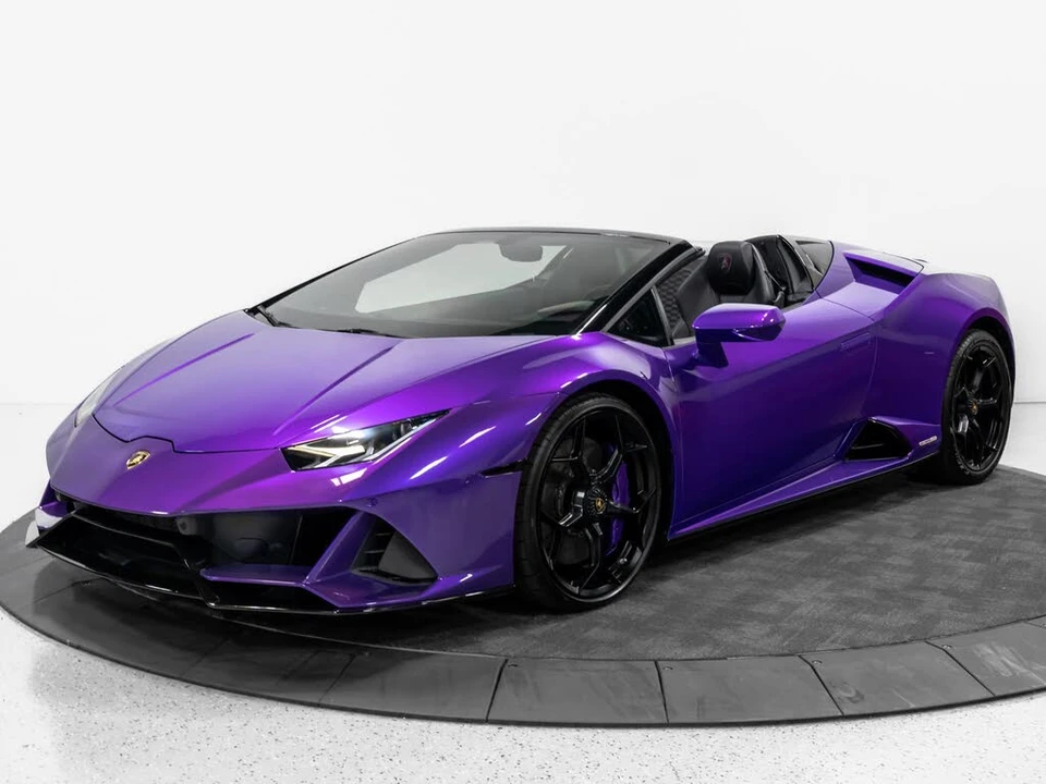 2020 Lamborghini Huracan LP640-4 EVO - Image 2 of 31