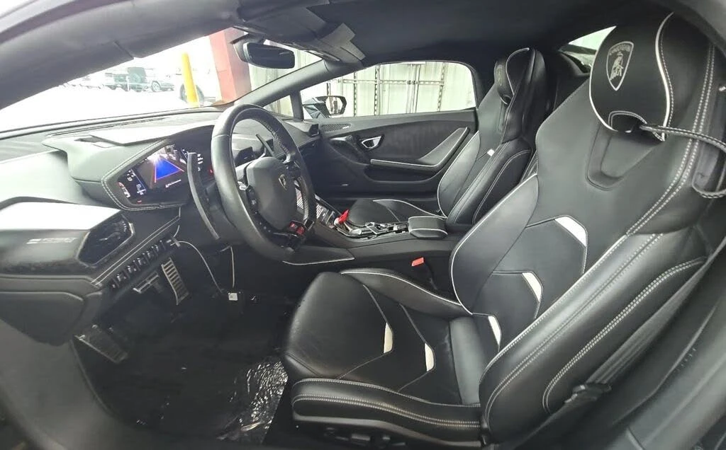 2020 Lamborghini Huracan - Image 9 of 14