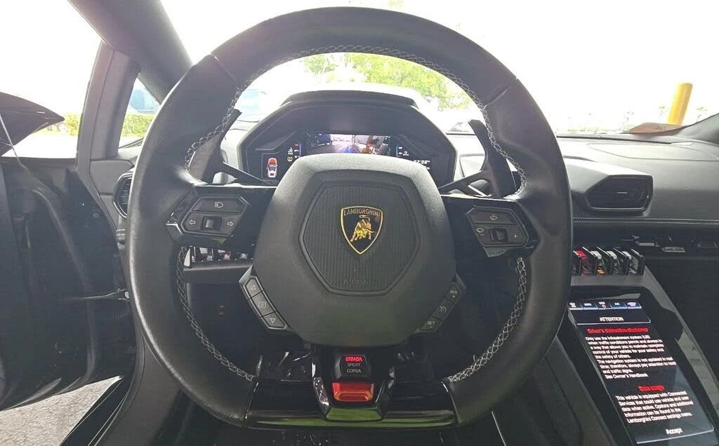 2020 Lamborghini Huracan - Image 12 of 14