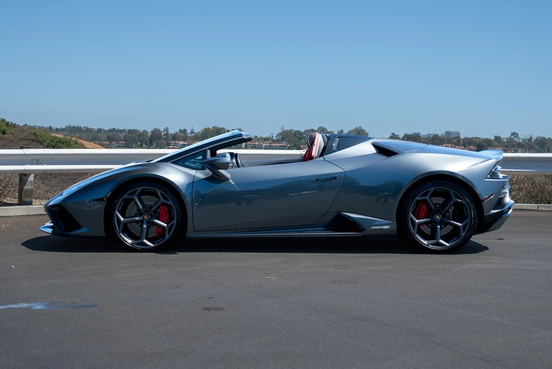 2020 Lamborghini Huracan - Image 6 of 31