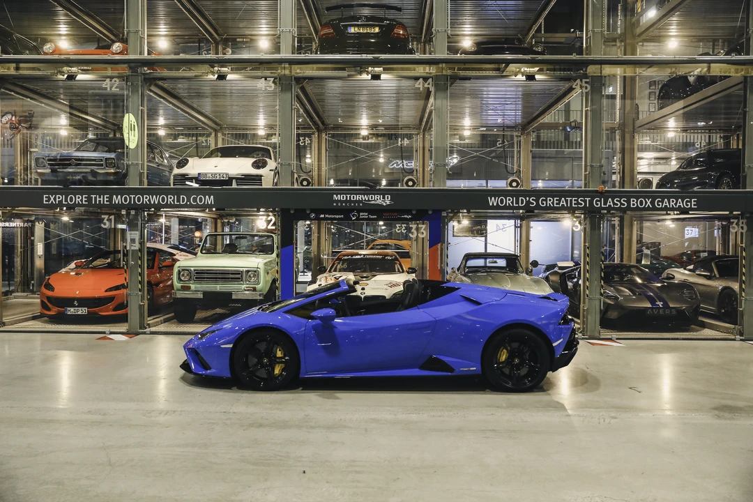 2020 Lamborghini Huracan LP610-2 EVO - Image 9 of 31