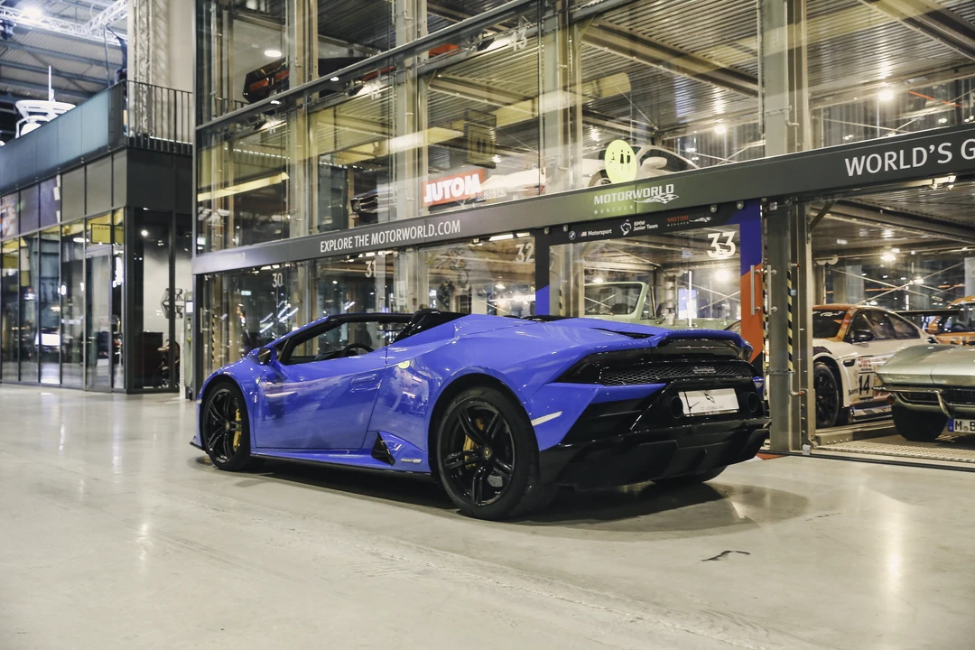 2020 Lamborghini Huracan LP610-2 EVO - Image 8 of 31