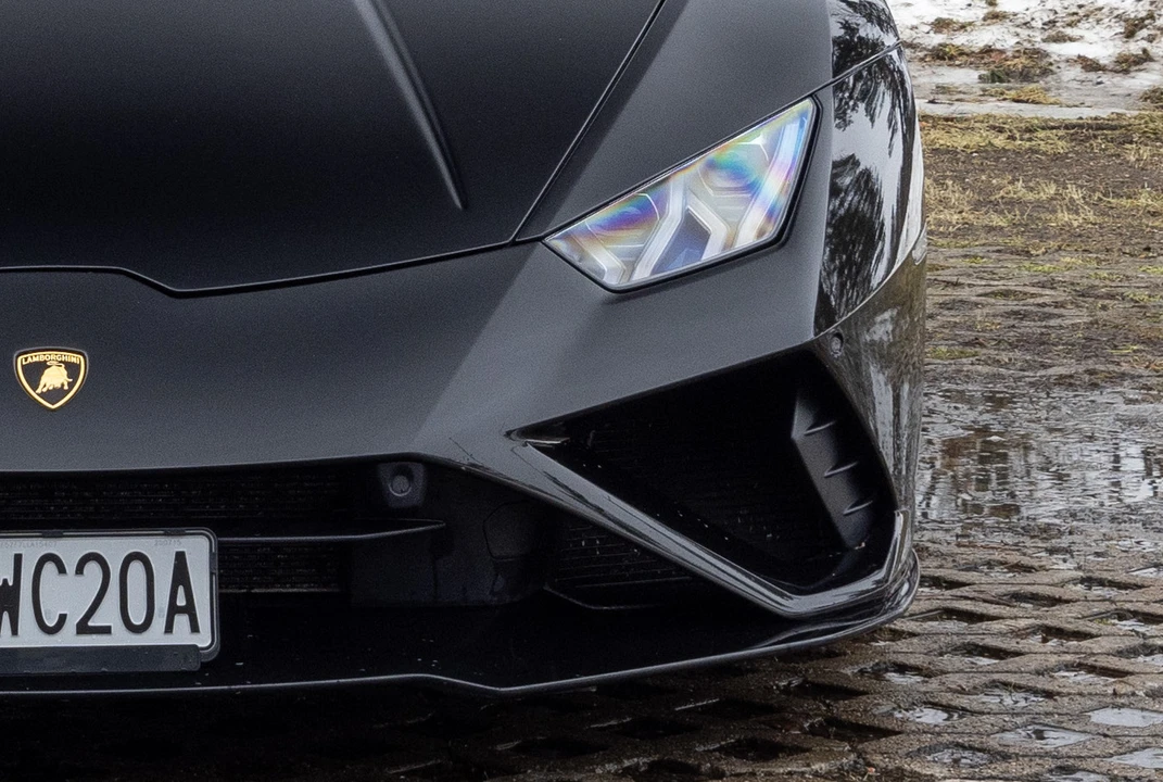 2020 Lamborghini Huracan LP610-2 EVO - Image 13 of 31