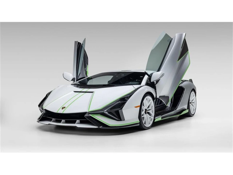 2020 Lamborghini Sian FKP 37 - Image 8 of 31