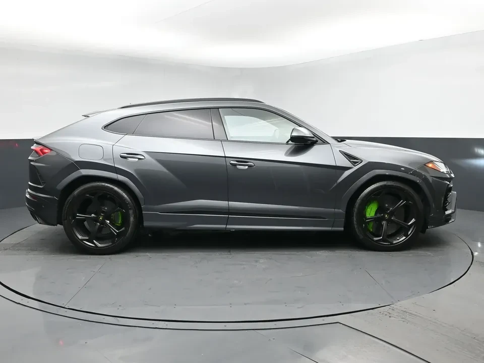 2020 Lamborghini Urus - Image 17 of 20