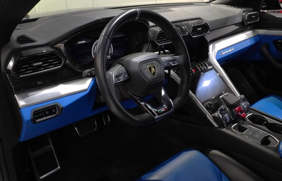 2020 Lamborghini Urus - Image 5 of 8