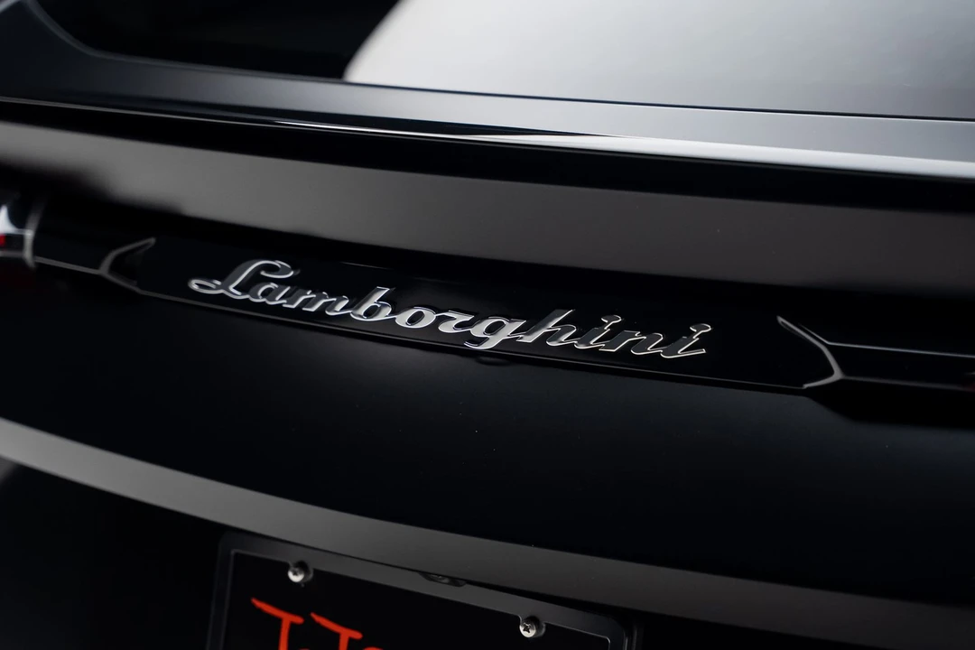 2020 Lamborghini Urus - Image 30 of 31