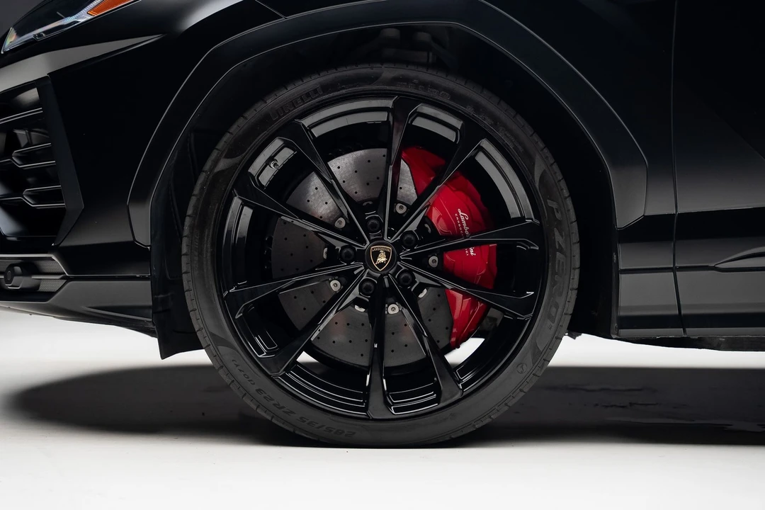 2020 Lamborghini Urus - Image 20 of 31