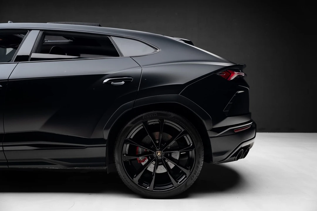2020 Lamborghini Urus - Image 21 of 31