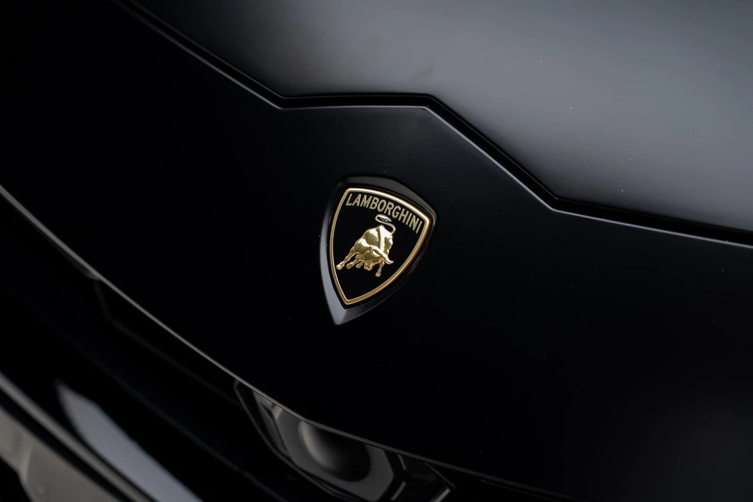 2020 Lamborghini Urus - Image 13 of 31