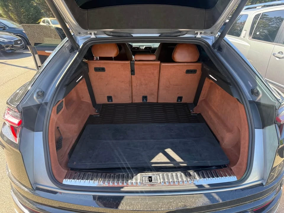 2020 Lamborghini Urus - Image 7 of 9