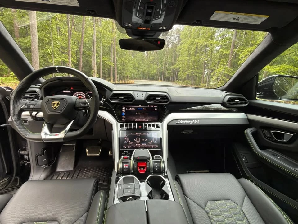 2020 Lamborghini Urus - Image 13 of 20