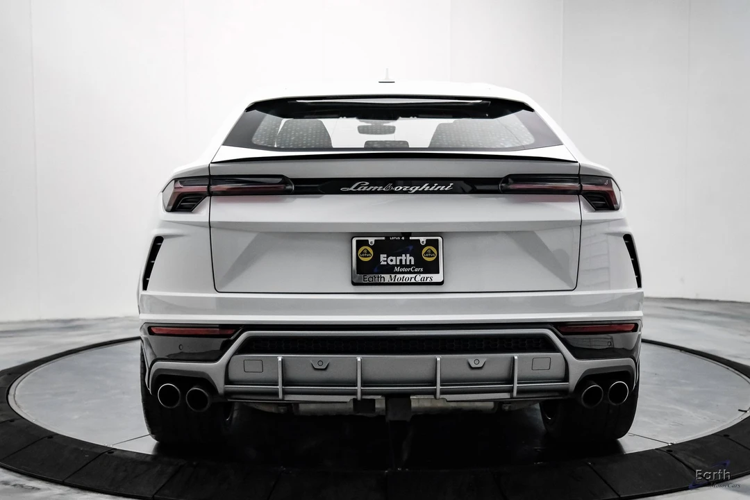 2020 Lamborghini Urus - Image 10 of 12