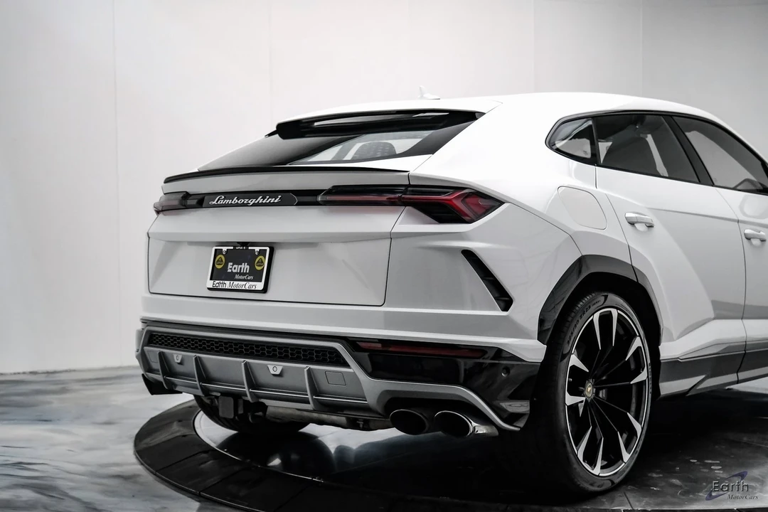 2020 Lamborghini Urus - Image 13 of 21