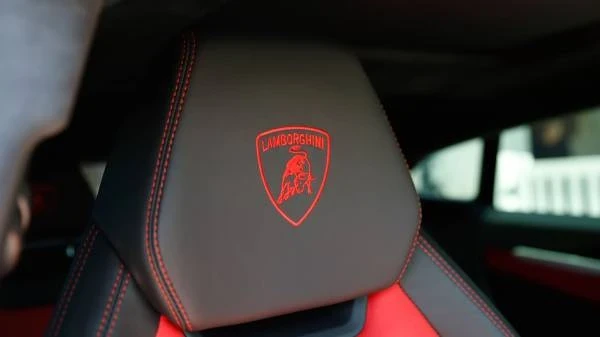 2020 Lamborghini Urus - Image 16 of 21