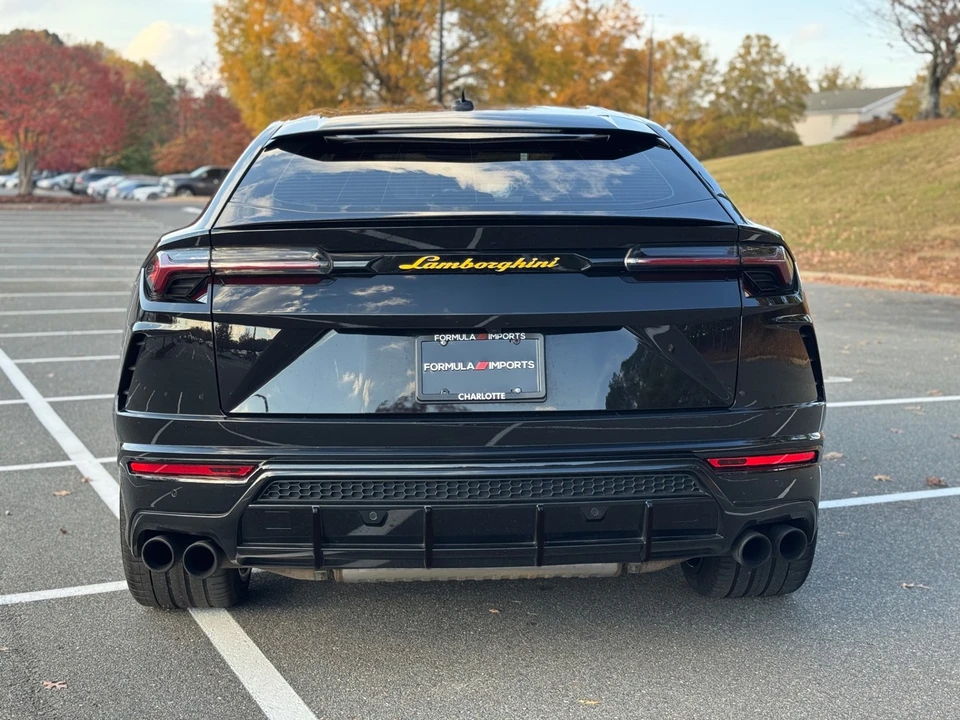 2020 Lamborghini Urus - Image 10 of 12