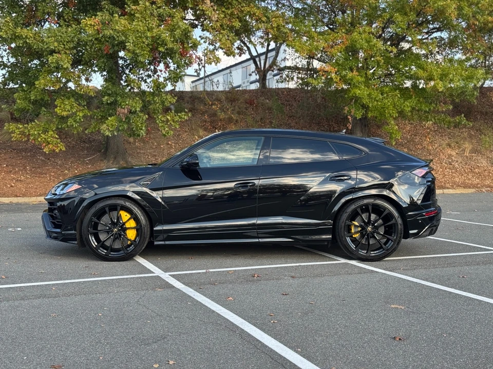 2020 Lamborghini Urus - Image 6 of 12