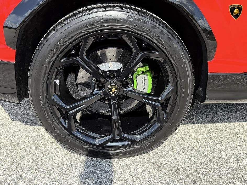 2020 Lamborghini Urus - Image 25 of 31