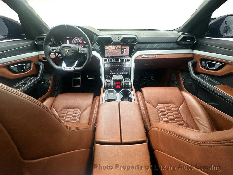 2020 Lamborghini Urus - Image 22 of 23
