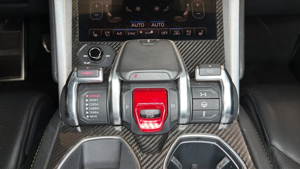 2020 Lamborghini Urus - Image 22 of 31