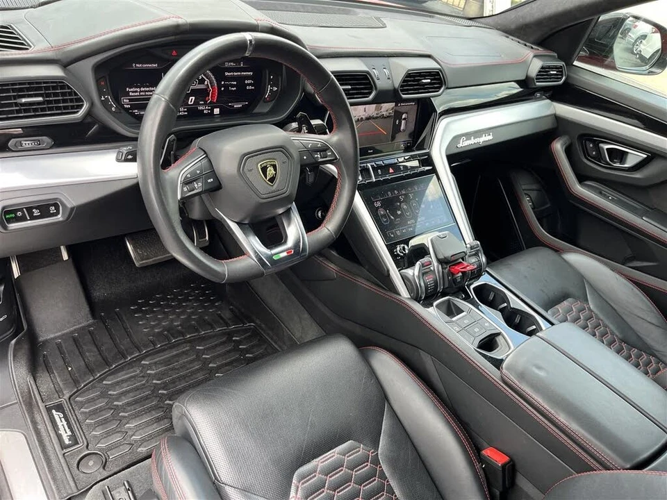 2020 Lamborghini Urus - Image 9 of 31
