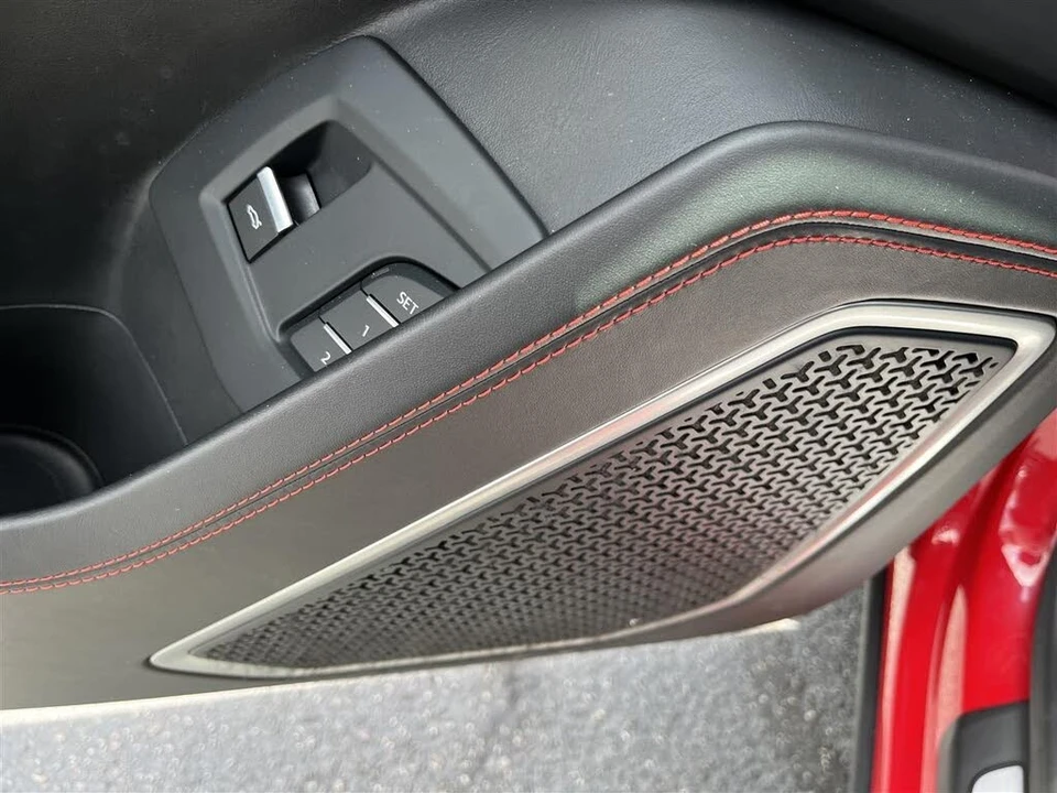 2020 Lamborghini Urus - Image 27 of 31