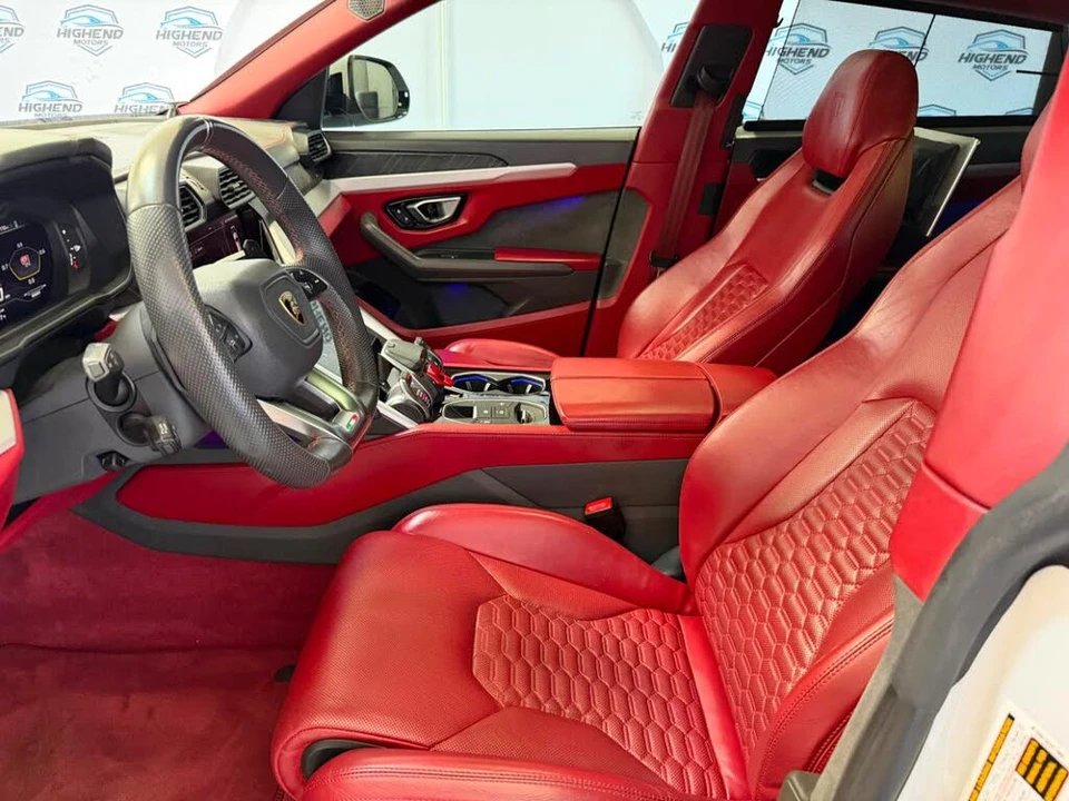 2020 Lamborghini Urus - Image 18 of 31