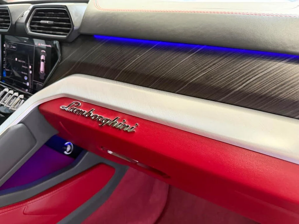 2020 Lamborghini Urus - Image 31 of 31