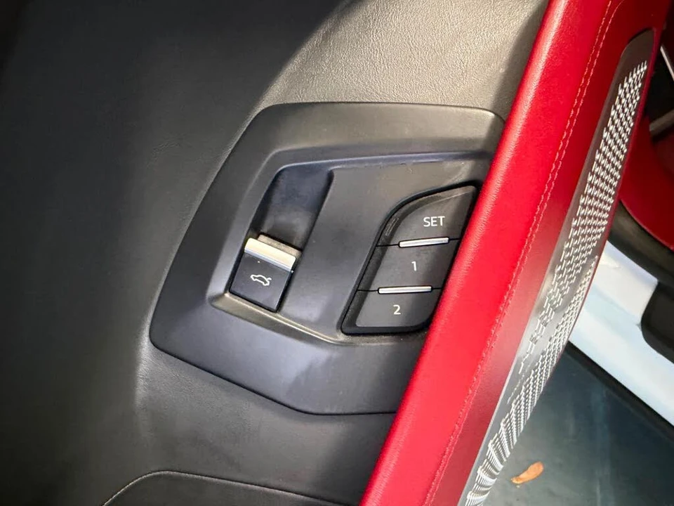 2020 Lamborghini Urus - Image 14 of 31
