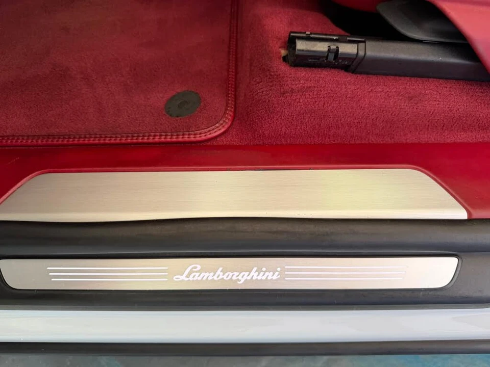 2020 Lamborghini Urus - Image 16 of 31